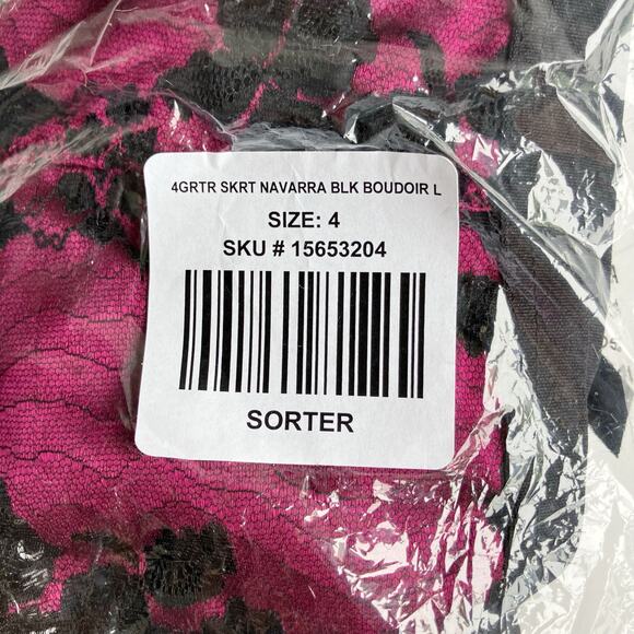 Torrid Lace Boudoir Garter Skirt Size 4 4X Navarra Black Boudoir Sheer Lingerie - Picture 13 of 14